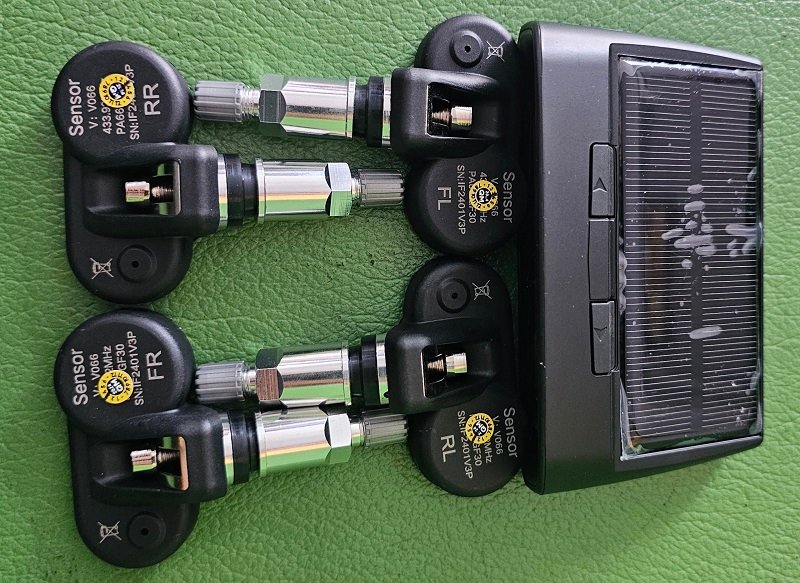 Bộ Cảm Biến Áp Suất Lốp Zestech